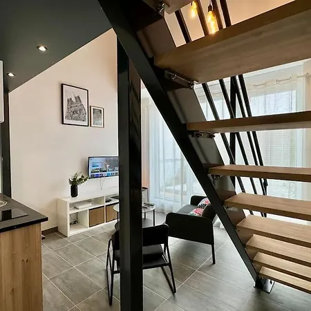 Apartment Au Coeur Des Moissons