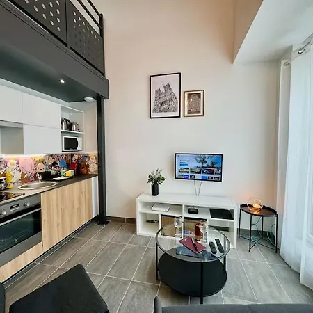 Au Coeur Des Moissons Apartment