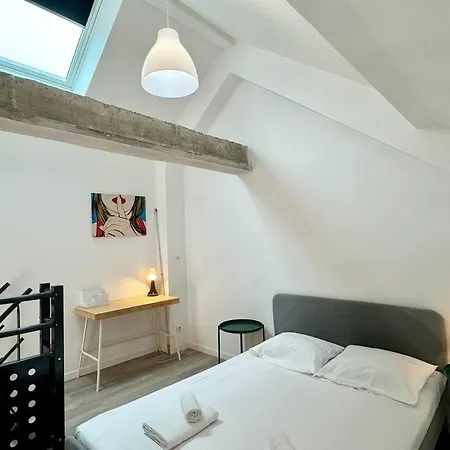 Au Coeur Des Moissons *